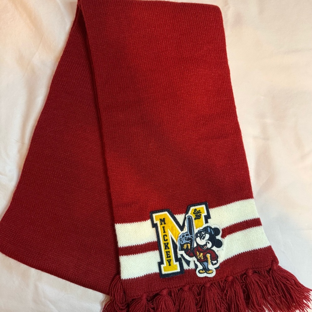 Disney Parks Red and Cream Knit Scarf